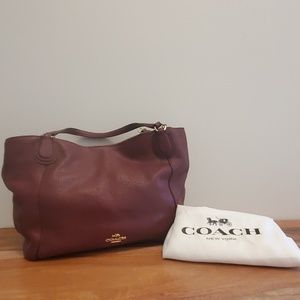 Like new condition!! Coach cross body or hand bag